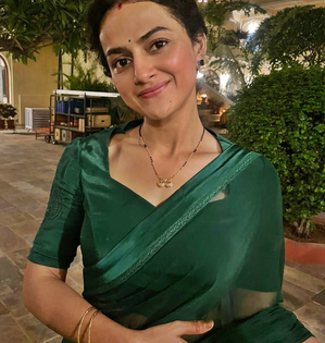 Rani Gayatri Devi was the inspiration for the look of my character in ‘Daaku Maharaj’, says Shraddha Srinath | Rani Gayatri Devi was the inspiration for the look of my character in ‘Daaku Maharaj’, says Shraddha Srinath Rani Gayatri Devi was the inspiration for the look of my character in ‘Daaku Maharaj’, says Shraddha Srinath | Rani Gayatri Devi was the inspiration for the look of my character in ‘Daaku Maharaj’, says Shraddha Srinath