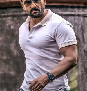 Saif Ali Khan stabbing case: Actor likely to be discharged by Jan 21? | Saif Ali Khan stabbing case: Actor likely to be discharged by Jan 21? Saif Ali Khan stabbing case: Actor likely to be discharged by Jan 21? | Saif Ali Khan stabbing case: Actor likely to be discharged by Jan 21?