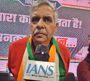 Kejriwal has been making promises for five years but has never fulfilled any: Sandeep Dikshit | Kejriwal has been making promises for five years but has never fulfilled any: Sandeep Dikshit