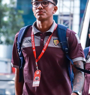 Kerala Blasters sign Bikash Yumnam from Chennaiyin FC on long-term contract | Kerala Blasters sign Bikash Yumnam from Chennaiyin FC on long-term contract Kerala Blasters sign Bikash Yumnam from Chennaiyin FC on long-term contract | Kerala Blasters sign Bikash Yumnam from Chennaiyin FC on long-term contract