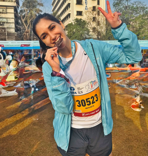 Nikita Dutta shells fitness goals as she runs 21 km at the Mumbai Marathon | Nikita Dutta shells fitness goals as she runs 21 km at the Mumbai Marathon Nikita Dutta shells fitness goals as she runs 21 km at the Mumbai Marathon | Nikita Dutta shells fitness goals as she runs 21 km at the Mumbai Marathon
