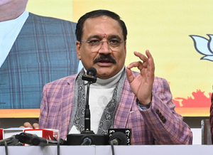 Kejriwal misleading sanitation workers on house ownership: Delhi BJP | Kejriwal misleading sanitation workers on house ownership: Delhi BJP Kejriwal misleading sanitation workers on house ownership: Delhi BJP | Kejriwal misleading sanitation workers on house ownership: Delhi BJP