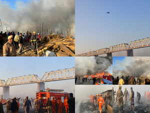 Gas cylinder blast causes fire at Mahakumbh Mela venue; no casualties | Gas cylinder blast causes fire at Mahakumbh Mela venue; no casualties Gas cylinder blast causes fire at Mahakumbh Mela venue; no casualties | Gas cylinder blast causes fire at Mahakumbh Mela venue; no casualties