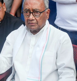 Liquor is delivered at home in dry states, says Digvijaya Singh | Liquor is delivered at home in dry states, says Digvijaya Singh Liquor is delivered at home in dry states, says Digvijaya Singh | Liquor is delivered at home in dry states, says Digvijaya Singh