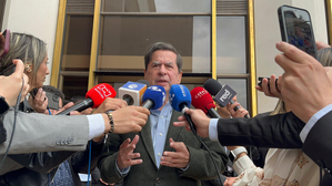 First deportees land in Colombia from US | First deportees land in Colombia from US First deportees land in Colombia from US | First deportees land in Colombia from US