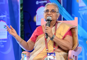Cyber crooks target Rajya Sabha MP, author Sudha Murthy; complaint lodged with Bengaluru Police | Cyber crooks target Rajya Sabha MP, author Sudha Murthy; complaint lodged with Bengaluru Police