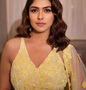 Mrunal Thakur reveals her new hobby | Mrunal Thakur reveals her new hobby Mrunal Thakur reveals her new hobby | Mrunal Thakur reveals her new hobby