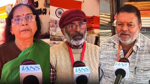 Khadi stalls at Maha Kumbh garner attention, buyers and shopkeepers hail ‘Vocal for Local’ initiative | Khadi stalls at Maha Kumbh garner attention, buyers and shopkeepers hail ‘Vocal for Local’ initiative Khadi stalls at Maha Kumbh garner attention, buyers and shopkeepers hail ‘Vocal for Local’ initiative | Khadi stalls at Maha Kumbh garner attention, buyers and shopkeepers hail ‘Vocal for Local’ initiative