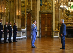Belgium's new government sworn in | Belgium's new government sworn in Belgium's new government sworn in | Belgium's new government sworn in