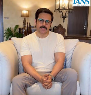 Emraan Hashmi lauds government initiatives Ayushman Bharat, PMJAY on World Cancer Day | Emraan Hashmi lauds government initiatives Ayushman Bharat, PMJAY on World Cancer Day