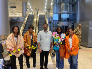 Hyderabad Cricket Association welcomes and felicitates members of India U-19 T20 World Cup-winning team | Hyderabad Cricket Association welcomes and felicitates members of India U-19 T20 World Cup-winning team Hyderabad Cricket Association welcomes and felicitates members of India U-19 T20 World Cup-winning team | Hyderabad Cricket Association welcomes and felicitates members of India U-19 T20 World Cup-winning team