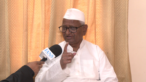 Kejriwal busy with power & money, does not think of country: Anna Hazare | Kejriwal busy with power & money, does not think of country: Anna Hazare Kejriwal busy with power & money, does not think of country: Anna Hazare | Kejriwal busy with power & money, does not think of country: Anna Hazare