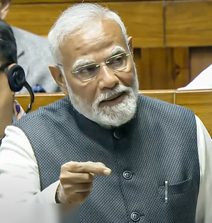 25cr people lifted out of poverty in last 10 yrs; 5cr houses built for poor: PM Modi | 25cr people lifted out of poverty in last 10 yrs; 5cr houses built for poor: PM Modi 25cr people lifted out of poverty in last 10 yrs; 5cr houses built for poor: PM Modi | 25cr people lifted out of poverty in last 10 yrs; 5cr houses built for poor: PM Modi