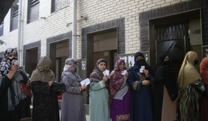 Delhi decides today: High-stakes battle underway as Delhiites vote across 70 Assembly constituencies | Delhi decides today: High-stakes battle underway as Delhiites vote across 70 Assembly constituencies Delhi decides today: High-stakes battle underway as Delhiites vote across 70 Assembly constituencies | Delhi decides today: High-stakes battle underway as Delhiites vote across 70 Assembly constituencies