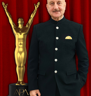 Anupam Kher announces International Actor Prepares Awards as his institute completes 20 years | Anupam Kher announces International Actor Prepares Awards as his institute completes 20 years Anupam Kher announces International Actor Prepares Awards as his institute completes 20 years | Anupam Kher announces International Actor Prepares Awards as his institute completes 20 years
