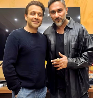 Rap King Yo Yo Honey Singh to joins forces with melody maestro Shael Oswal | Rap King Yo Yo Honey Singh to joins forces with melody maestro Shael Oswal Rap King Yo Yo Honey Singh to joins forces with melody maestro Shael Oswal | Rap King Yo Yo Honey Singh to joins forces with melody maestro Shael Oswal