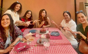 Shabana Azmi, Divya Dutta, Richa, Dia Mirza, and Tanvi Azmi reunite for Urmila Matondkar’s birthday | Shabana Azmi, Divya Dutta, Richa, Dia Mirza, and Tanvi Azmi reunite for Urmila Matondkar’s birthday Shabana Azmi, Divya Dutta, Richa, Dia Mirza, and Tanvi Azmi reunite for Urmila Matondkar’s birthday | Shabana Azmi, Divya Dutta, Richa, Dia Mirza, and Tanvi Azmi reunite for Urmila Matondkar’s birthday
