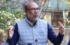 Manipur CM, Assembly Speaker, Minister, MLAs rush to Delhi to meet central BJP leaders | Manipur CM, Assembly Speaker, Minister, MLAs rush to Delhi to meet central BJP leaders Manipur CM, Assembly Speaker, Minister, MLAs rush to Delhi to meet central BJP leaders | Manipur CM, Assembly Speaker, Minister, MLAs rush to Delhi to meet central BJP leaders