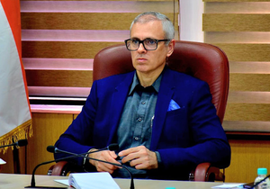 Omar Abdullah asks doctors to move beyond urban centres to serve rural areas | Omar Abdullah asks doctors to move beyond urban centres to serve rural areas Omar Abdullah asks doctors to move beyond urban centres to serve rural areas | Omar Abdullah asks doctors to move beyond urban centres to serve rural areas