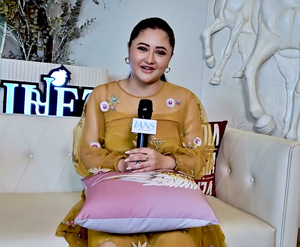 Rashmi Desai opens up about the directors she wants to work with | Rashmi Desai opens up about the directors she wants to work with Rashmi Desai opens up about the directors she wants to work with | Rashmi Desai opens up about the directors she wants to work with