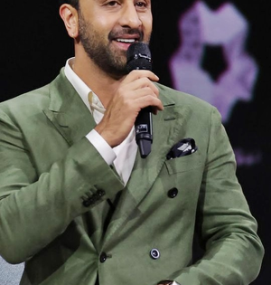 Ranbir Kapoor wraps up recording special voice-over for ‘VD12’ starring Vijay Deverakonda | Ranbir Kapoor wraps up recording special voice-over for ‘VD12’ starring Vijay Deverakonda Ranbir Kapoor wraps up recording special voice-over for ‘VD12’ starring Vijay Deverakonda | Ranbir Kapoor wraps up recording special voice-over for ‘VD12’ starring Vijay Deverakonda