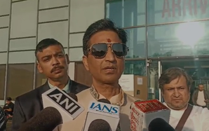 This is just the beginning of AAP's defeat: Kumar Vishwas on Delhi election results | This is just the beginning of AAP's defeat: Kumar Vishwas on Delhi election results This is just the beginning of AAP's defeat: Kumar Vishwas on Delhi election results | This is just the beginning of AAP's defeat: Kumar Vishwas on Delhi election results