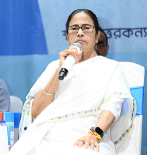 Bengal govt announces formation of synergy committee for easy clearance of investment proposals | Bengal govt announces formation of synergy committee for easy clearance of investment proposals Bengal govt announces formation of synergy committee for easy clearance of investment proposals | Bengal govt announces formation of synergy committee for easy clearance of investment proposals