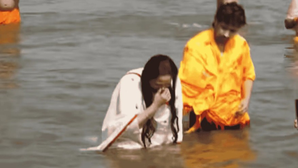Actress Jaya Prada and son take holy dip in Sangam, laud Maha Kumbh arrangements | Actress Jaya Prada and son take holy dip in Sangam, laud Maha Kumbh arrangements Actress Jaya Prada and son take holy dip in Sangam, laud Maha Kumbh arrangements | Actress Jaya Prada and son take holy dip in Sangam, laud Maha Kumbh arrangements