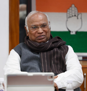 Congress’s no-confidence motion led to Biren Singh’s resignation: Kharge | Congress’s no-confidence motion led to Biren Singh’s resignation: Kharge Congress’s no-confidence motion led to Biren Singh’s resignation: Kharge | Congress’s no-confidence motion led to Biren Singh’s resignation: Kharge