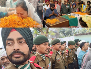 A city mourns: Thousands bid farewell to martyred Captain Karamjit Singh in Hazaribagh | A city mourns: Thousands bid farewell to martyred Captain Karamjit Singh in Hazaribagh A city mourns: Thousands bid farewell to martyred Captain Karamjit Singh in Hazaribagh | A city mourns: Thousands bid farewell to martyred Captain Karamjit Singh in Hazaribagh