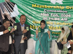 Mehbooba Mufti bats for opening roads to Pakistan, BJP terms it ‘irresponsible’ | Mehbooba Mufti bats for opening roads to Pakistan, BJP terms it ‘irresponsible’ Mehbooba Mufti bats for opening roads to Pakistan, BJP terms it ‘irresponsible’ | Mehbooba Mufti bats for opening roads to Pakistan, BJP terms it ‘irresponsible’