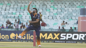 Legend 90 League: Bipul Sharma’s fifer helps Delhi Royals to easy win over Dubai Giants | Legend 90 League: Bipul Sharma’s fifer helps Delhi Royals to easy win over Dubai Giants Legend 90 League: Bipul Sharma’s fifer helps Delhi Royals to easy win over Dubai Giants | Legend 90 League: Bipul Sharma’s fifer helps Delhi Royals to easy win over Dubai Giants