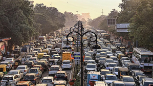 Massive crowd at Aero India 2025 cause 2-km traffic congestion in Bengaluru | Massive crowd at Aero India 2025 cause 2-km traffic congestion in Bengaluru Massive crowd at Aero India 2025 cause 2-km traffic congestion in Bengaluru | Massive crowd at Aero India 2025 cause 2-km traffic congestion in Bengaluru