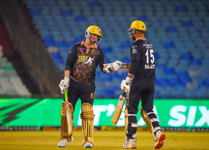 Legend 90 League: Rajasthan Kings storm into finals with six-wicket win over Delhi Royals | Legend 90 League: Rajasthan Kings storm into finals with six-wicket win over Delhi Royals Legend 90 League: Rajasthan Kings storm into finals with six-wicket win over Delhi Royals | Legend 90 League: Rajasthan Kings storm into finals with six-wicket win over Delhi Royals