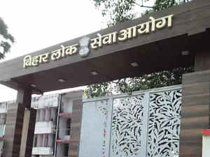 Bihar: BPSC accuses coaching institutes of spreading ‘propaganda’ amid protests | Bihar: BPSC accuses coaching institutes of spreading ‘propaganda’ amid protests Bihar: BPSC accuses coaching institutes of spreading ‘propaganda’ amid protests | Bihar: BPSC accuses coaching institutes of spreading ‘propaganda’ amid protests