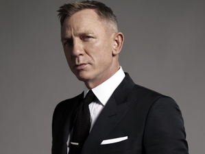 Daniel Craig walks out of DC’s war movie ‘Sgt. Rock’ directed by Luca Guadagnino | Daniel Craig walks out of DC’s war movie ‘Sgt. Rock’ directed by Luca Guadagnino Daniel Craig walks out of DC’s war movie ‘Sgt. Rock’ directed by Luca Guadagnino | Daniel Craig walks out of DC’s war movie ‘Sgt. Rock’ directed by Luca Guadagnino