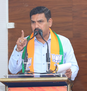 Don’t divert funds allocated for marginalised communities: K’taka BJP urges Siddaramaiah ahead of budget | Don’t divert funds allocated for marginalised communities: K’taka BJP urges Siddaramaiah ahead of budget Don’t divert funds allocated for marginalised communities: K’taka BJP urges Siddaramaiah ahead of budget | Don’t divert funds allocated for marginalised communities: K’taka BJP urges Siddaramaiah ahead of budget