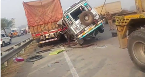Five K'taka pilgrims returning from Maha Kumbh killed in road accident | Five K'taka pilgrims returning from Maha Kumbh killed in road accident Five K'taka pilgrims returning from Maha Kumbh killed in road accident | Five K'taka pilgrims returning from Maha Kumbh killed in road accident