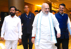 Uddhav swallowed Mumbai like python: Mahayuti slams 'anaconda' remark on Amit Shah | Uddhav swallowed Mumbai like python: Mahayuti slams 'anaconda' remark on Amit Shah