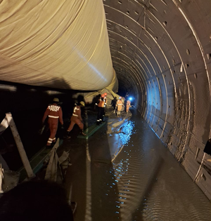Intensive operations on to rescue trapped men from Telangana tunnel (Second Lead) | Intensive operations on to rescue trapped men from Telangana tunnel (Second Lead) Intensive operations on to rescue trapped men from Telangana tunnel (Second Lead) | Intensive operations on to rescue trapped men from Telangana tunnel (Second Lead)