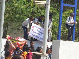Gujarat: TET-TAT candidates protest in Gandhinagar over recruitment process | Gujarat: TET-TAT candidates protest in Gandhinagar over recruitment process