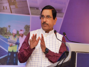 Muslims in India living happily due to reforms brought by PM Modi: Pralhad Joshi | Muslims in India living happily due to reforms brought by PM Modi: Pralhad Joshi Muslims in India living happily due to reforms brought by PM Modi: Pralhad Joshi | Muslims in India living happily due to reforms brought by PM Modi: Pralhad Joshi