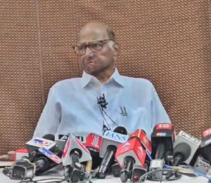 Sharad Pawar slams Neelam Gorhe for her 'Mercedes will fetch you post in SS-UBT' remarks | Sharad Pawar slams Neelam Gorhe for her 'Mercedes will fetch you post in SS-UBT' remarks Sharad Pawar slams Neelam Gorhe for her 'Mercedes will fetch you post in SS-UBT' remarks | Sharad Pawar slams Neelam Gorhe for her 'Mercedes will fetch you post in SS-UBT' remarks