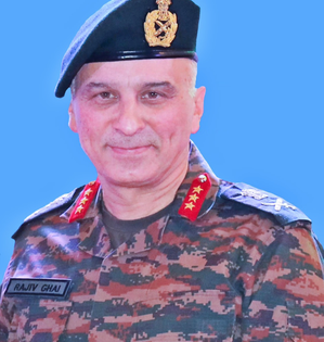 DGMO visits Manipur, reviews border security and infrastructure | DGMO visits Manipur, reviews border security and infrastructure DGMO visits Manipur, reviews border security and infrastructure | DGMO visits Manipur, reviews border security and infrastructure