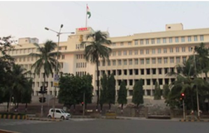 Maharashtra govt transfers 7 bureaucrats | Maharashtra govt transfers 7 bureaucrats Maharashtra govt transfers 7 bureaucrats | Maharashtra govt transfers 7 bureaucrats