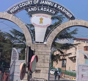 SC Collegium recommends elevation of 2 judicial officers as J&K and Ladakh HC judges | SC Collegium recommends elevation of 2 judicial officers as J&K and Ladakh HC judges SC Collegium recommends elevation of 2 judicial officers as J&K and Ladakh HC judges | SC Collegium recommends elevation of 2 judicial officers as J&K and Ladakh HC judges