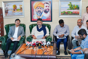 'Am Congressman by birth': Shivakumar dismisses reports of his getting close to BJP | 'Am Congressman by birth': Shivakumar dismisses reports of his getting close to BJP 'Am Congressman by birth': Shivakumar dismisses reports of his getting close to BJP | 'Am Congressman by birth': Shivakumar dismisses reports of his getting close to BJP