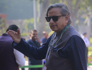 Shashi Tharoor is welcome to join BJP, claims Karunakaran’s daughter | Shashi Tharoor is welcome to join BJP, claims Karunakaran’s daughter Shashi Tharoor is welcome to join BJP, claims Karunakaran’s daughter | Shashi Tharoor is welcome to join BJP, claims Karunakaran’s daughter