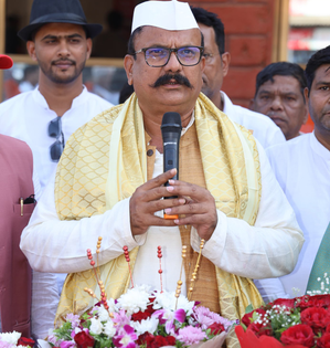 Will overthrow ideologies that insult Chhatrapati Shivaji from cliff of Takmak Tok: Maha Congress | Will overthrow ideologies that insult Chhatrapati Shivaji from cliff of Takmak Tok: Maha Congress Will overthrow ideologies that insult Chhatrapati Shivaji from cliff of Takmak Tok: Maha Congress | Will overthrow ideologies that insult Chhatrapati Shivaji from cliff of Takmak Tok: Maha Congress