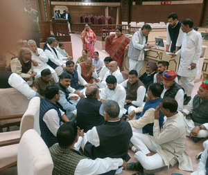 Rajasthan Assembly deadlock ends, suspension of Congress MLAs revoked | Rajasthan Assembly deadlock ends, suspension of Congress MLAs revoked Rajasthan Assembly deadlock ends, suspension of Congress MLAs revoked | Rajasthan Assembly deadlock ends, suspension of Congress MLAs revoked